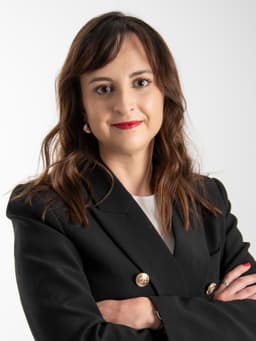 Dr Leone Walters